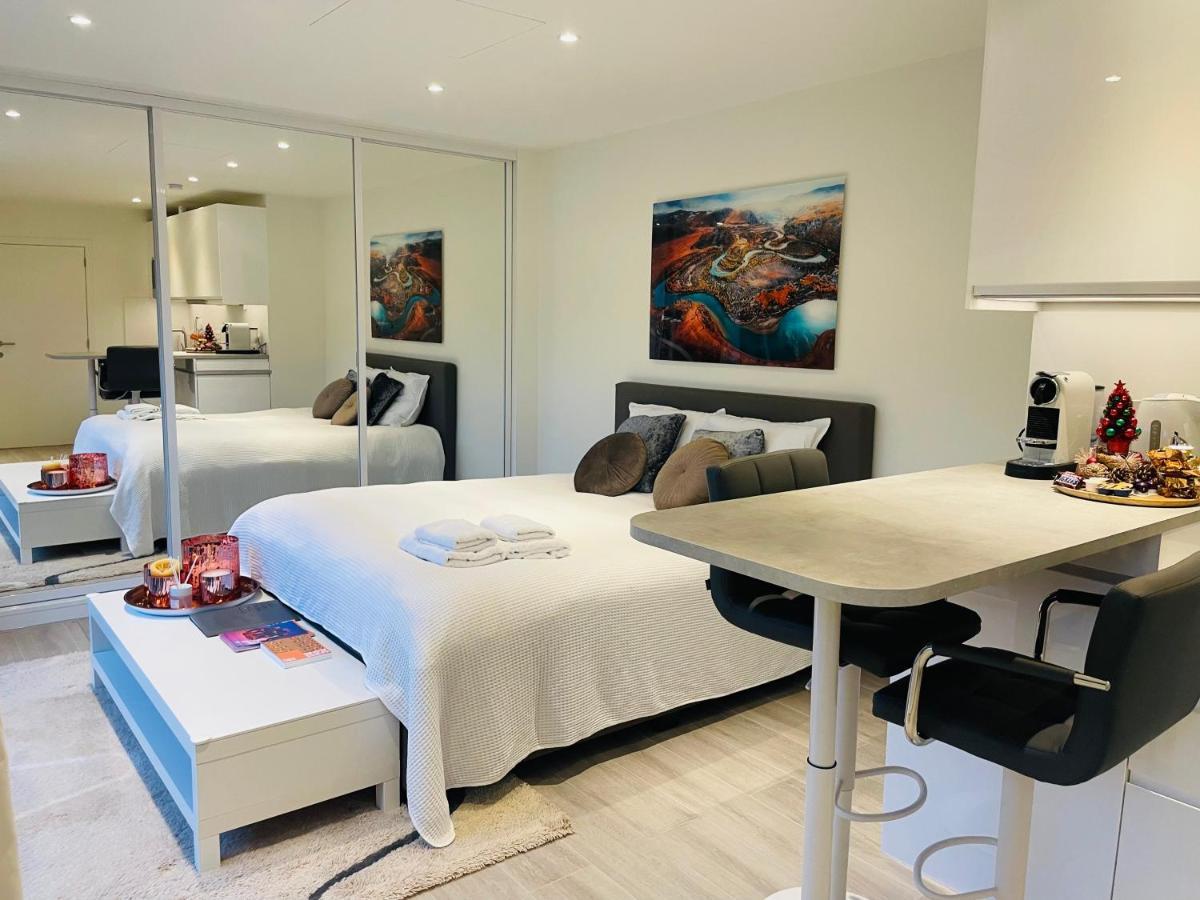 Prachtig Guesthouse Met Gratis Parkeren Maasmechelen Exteriér fotografie